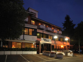 Hotels in Urbino